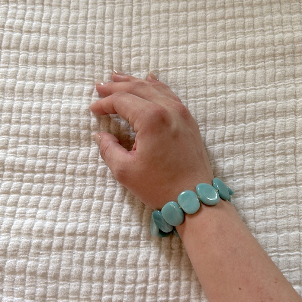 Turquoise stone bracelet